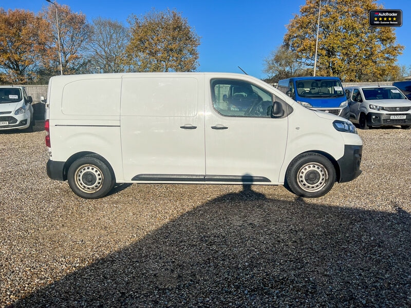 Used Vauxhall Vivaro 2021 for sale - 77041942: Photo 5