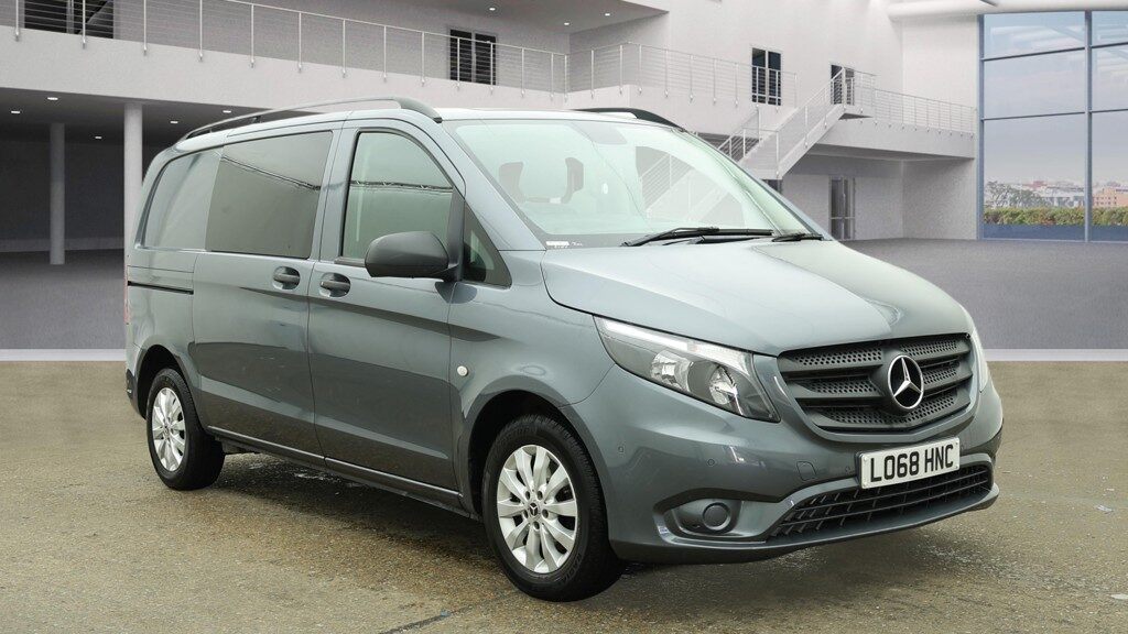 Used Mercedes-Benz Vito 2018 for sale - 77138767: Photo 2