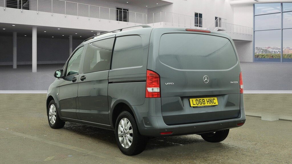 Used Mercedes-Benz Vito 2018 for sale - 77138767: Photo 6