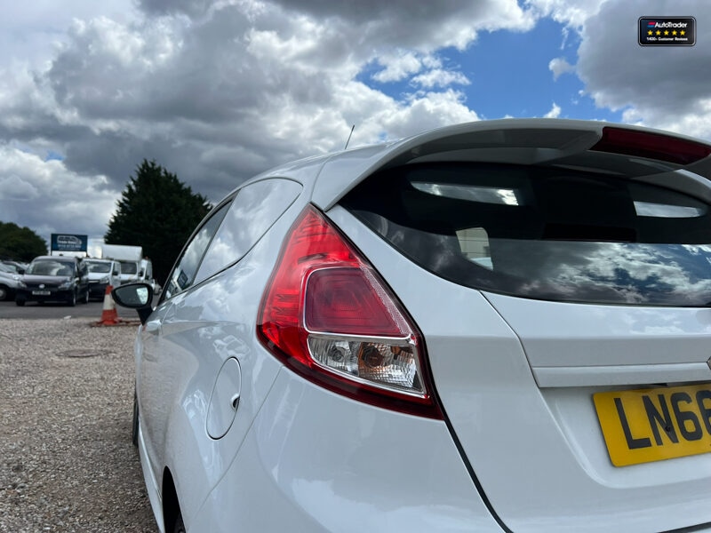 Used Ford Fiesta 2016 for sale - 77041658: Photo 16