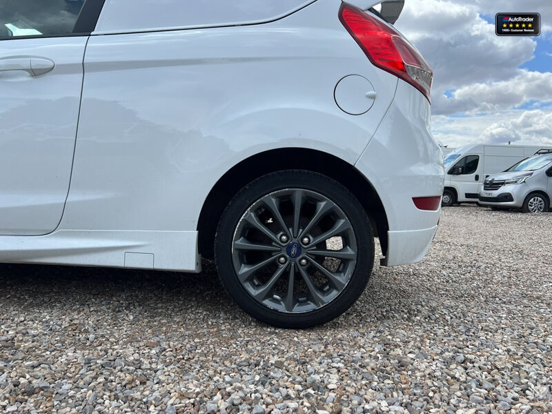 Used Ford Fiesta 2016 for sale - 77041658: Photo 21