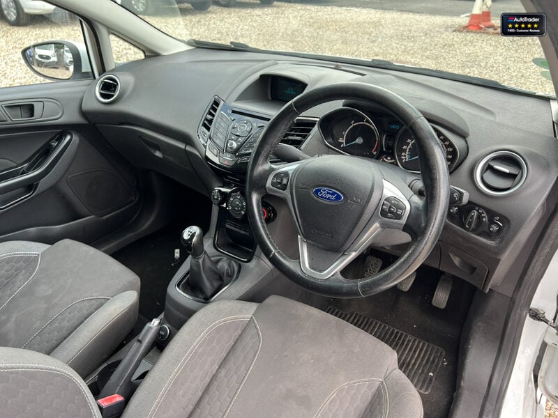 Used Ford Fiesta 2016 for sale - 77041658: Photo 24