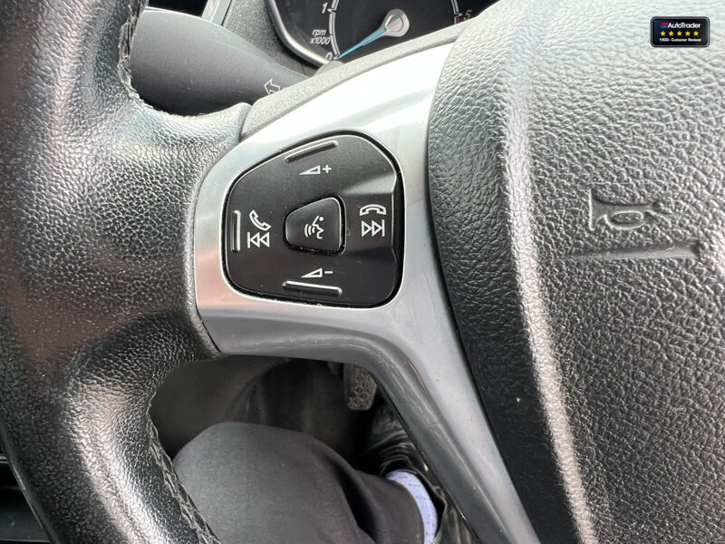 Used Ford Fiesta 2016 for sale - 77041658: Photo 31