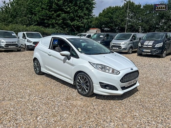 Used Ford Fiesta 2016 for sale - 77041658: Photo