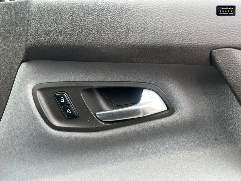 Used Ford Transit Custom 2017 for sale - 77041937: Photo 28