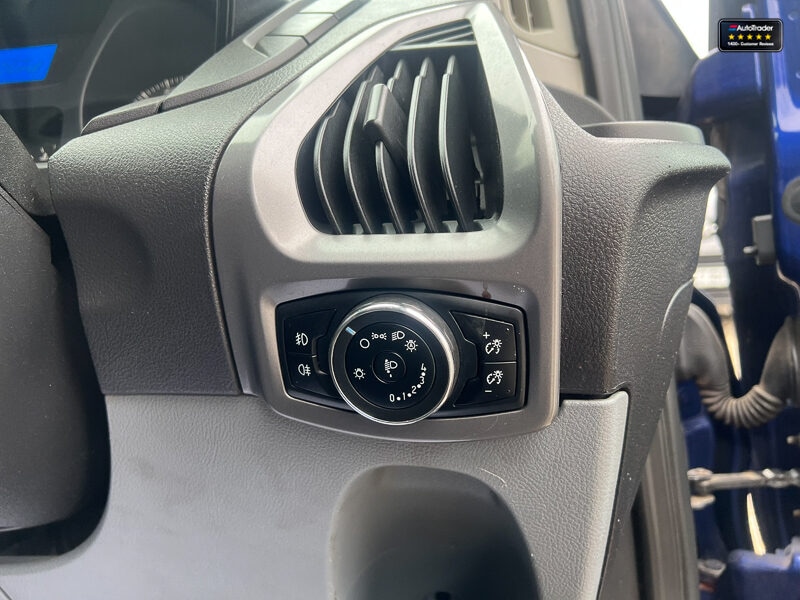 Used Ford Transit Custom 2017 for sale - 77041937: Photo 29