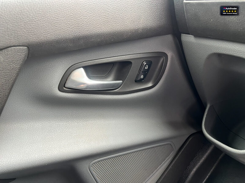 Used Ford Transit Custom 2017 for sale - 77041937: Photo 39