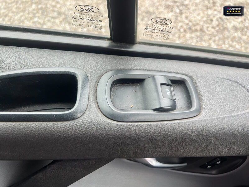 Used Ford Transit Custom 2017 for sale - 77041937: Photo 40