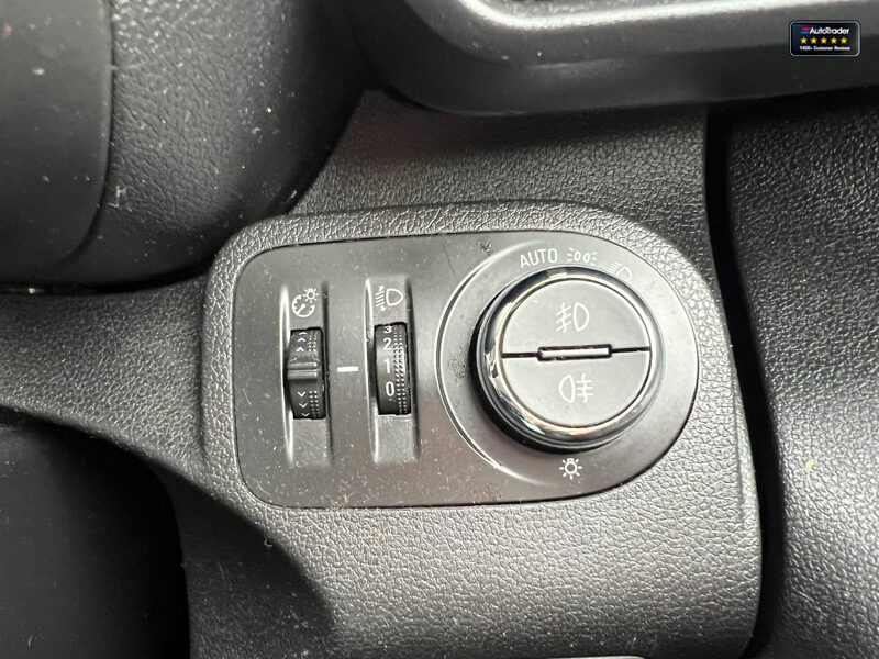 Used Vauxhall Combo 2019 for sale - 77042037: Photo 32