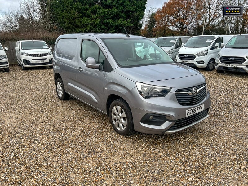 Used Vauxhall Combo 2019 for sale - 77042037: Photo 4