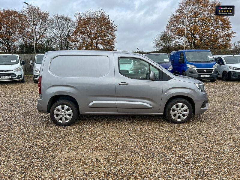 Used Vauxhall Combo 2019 for sale - 77042037: Photo 5