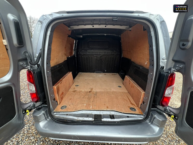 Used Vauxhall Combo 2019 for sale - 77042037: Photo 9