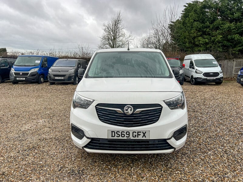 Used Vauxhall Combo 2019 for sale - 77450981: Photo 3