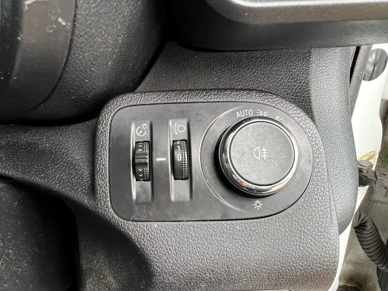 Used Vauxhall Combo 2019 for sale - 77450981: Photo 37