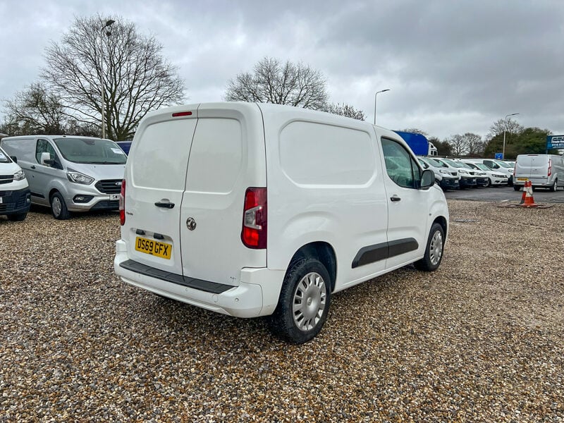 Used Vauxhall Combo 2019 for sale - 77450981: Photo 6