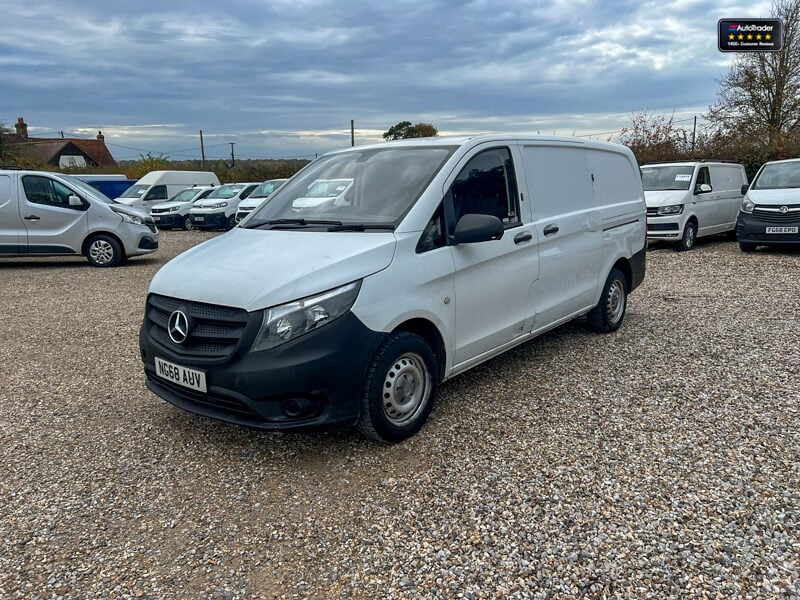 Used Mercedes-Benz Vito 2018 for sale - 77041996: Photo 2