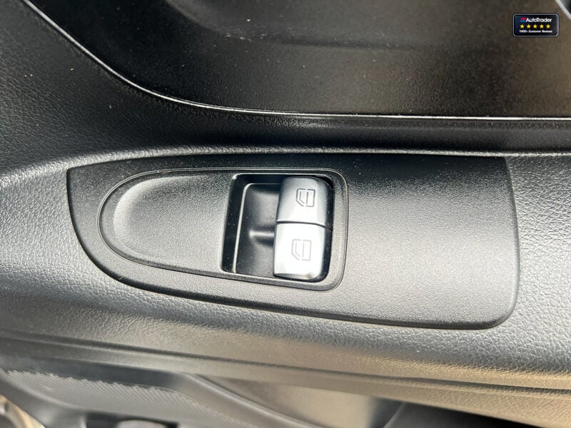 Used Mercedes-Benz Vito 2018 for sale - 77041996: Photo 24