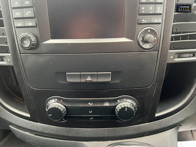 Used Mercedes-Benz Vito 2018 for sale - 77041996: Photo 31