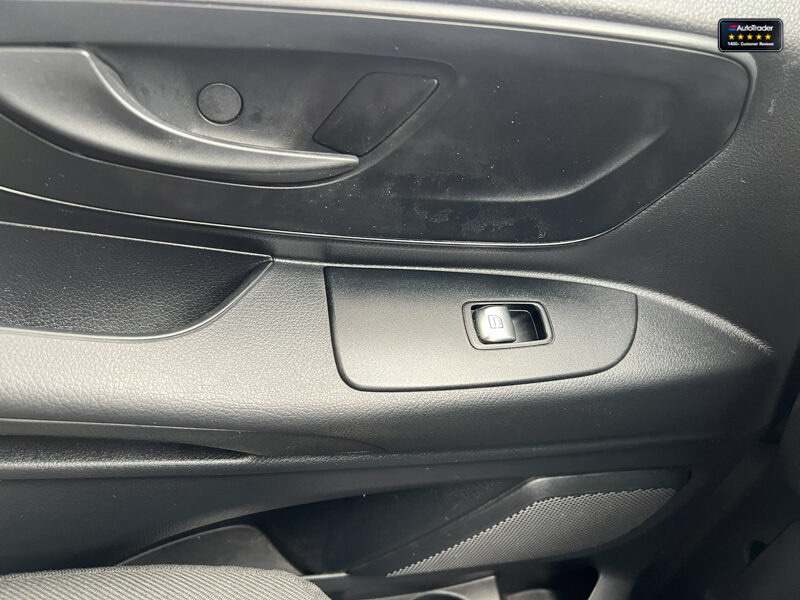 Used Mercedes-Benz Vito 2018 for sale - 77041996: Photo 33