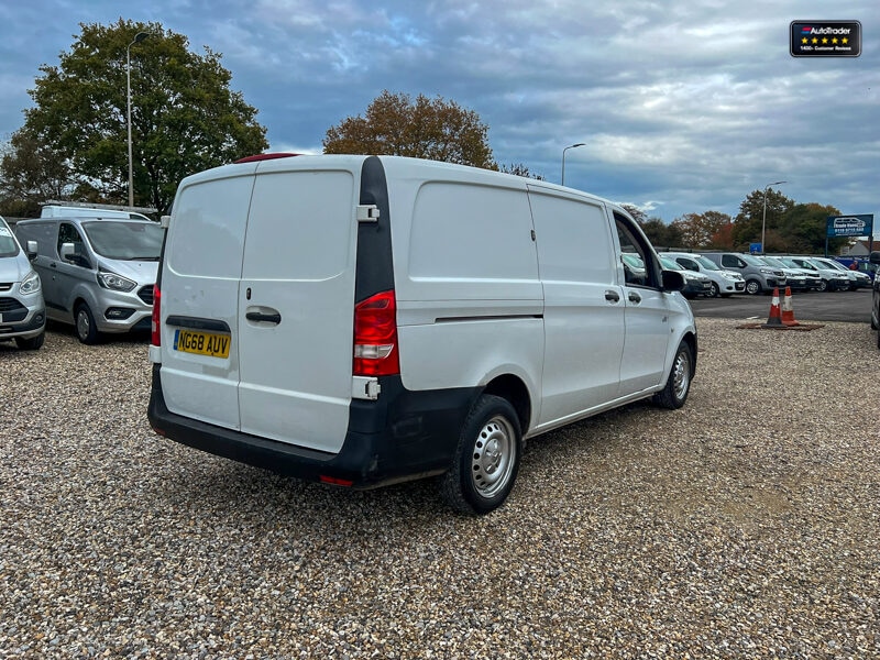 Used Mercedes-Benz Vito 2018 for sale - 77041996: Photo 6
