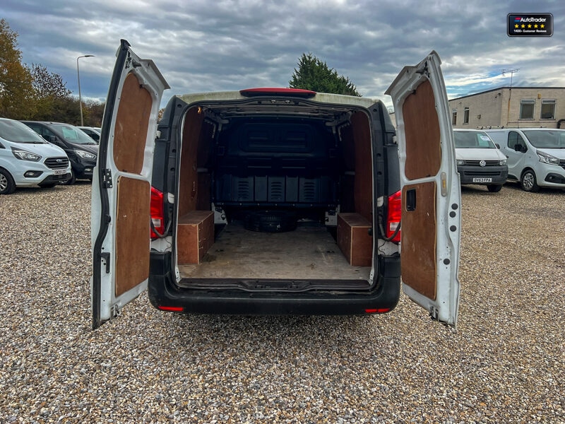 Used Mercedes-Benz Vito 2018 for sale - 77041996: Photo 8