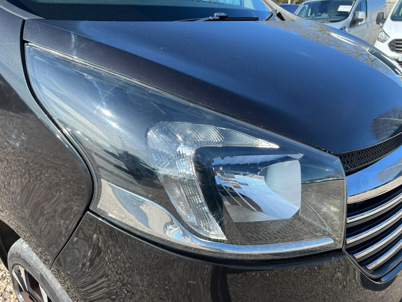 Used Vauxhall Vivaro 2016 for sale - 77687453: Photo 22