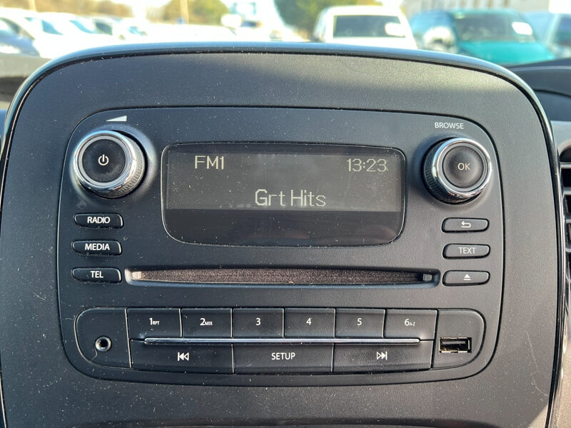 Used Vauxhall Vivaro 2016 for sale - 77687453: Photo 33