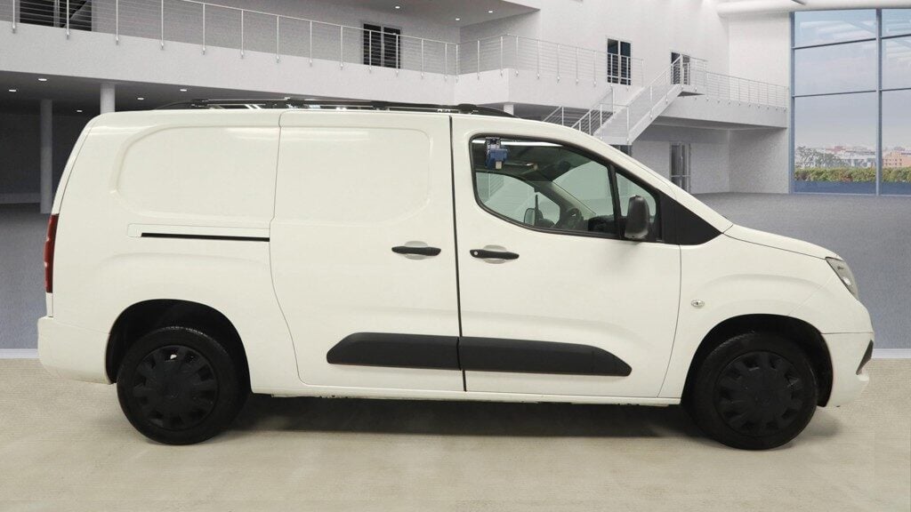 Used Vauxhall Combo 2020 for sale - 77593171: Photo 3
