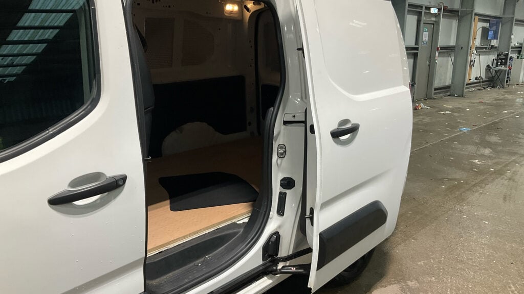 Used Vauxhall Combo 2020 for sale - 77593171: Photo 8