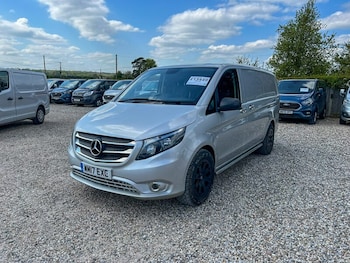 Used Mercedes-Benz Vito 2017 for sale - 78025528: Photo