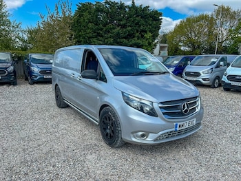 Used Mercedes-Benz Vito 2017 for sale - 78025528: Photo