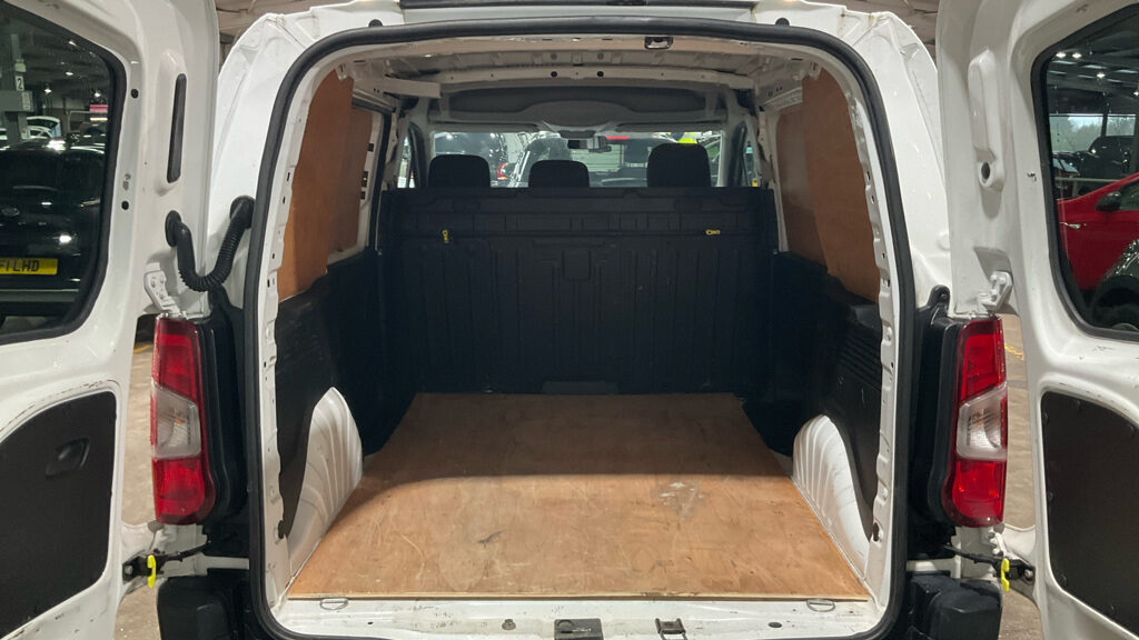 Used Peugeot Partner 2020 for sale - 78198299: Photo 5