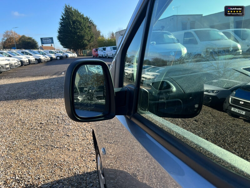 Used Vauxhall Combo 2019 for sale - 77041931: Photo 18