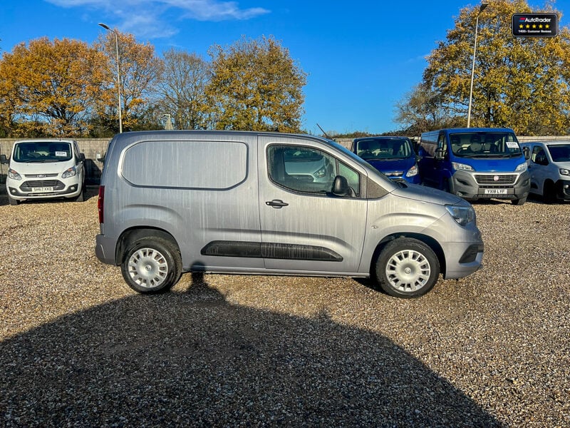 Used Vauxhall Combo 2019 for sale - 77041931: Photo 5