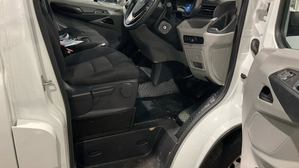 Used Maxus Deliver 9 2022 for sale - 77593161: Photo 9