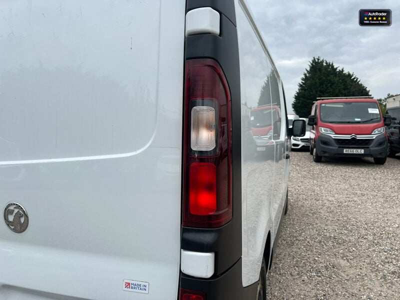 Used Vauxhall Vivaro 2018 for sale - 77041646: Photo 19