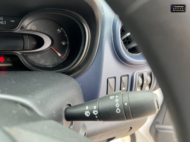 Used Vauxhall Vivaro 2018 for sale - 77041646: Photo 32