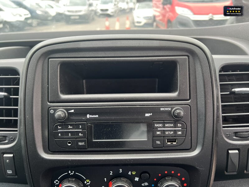 Used Vauxhall Vivaro 2018 for sale - 77041646: Photo 33