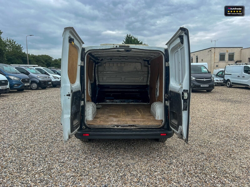 Used Vauxhall Vivaro 2018 for sale - 77041646: Photo 8