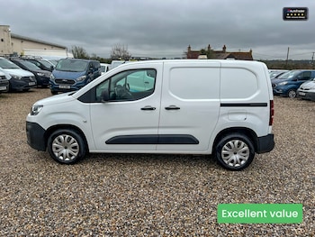 Used Citroen Berlingo 2020 for sale - 77042099: Photo