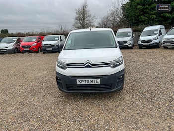 Used Citroen Berlingo 2020 for sale - 77042099: Photo
