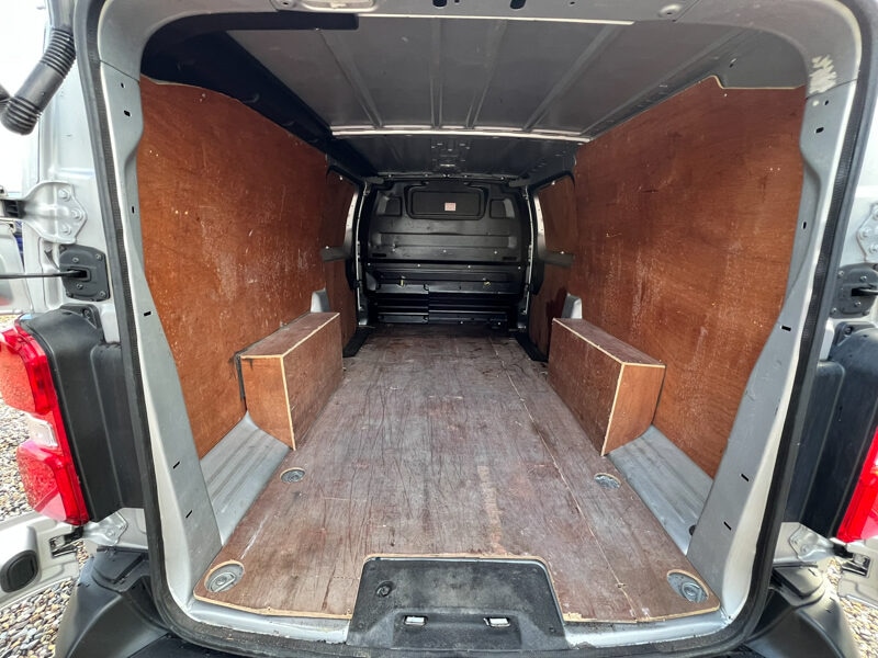 Used Peugeot Expert 2020 for sale - 77296697: Photo 12