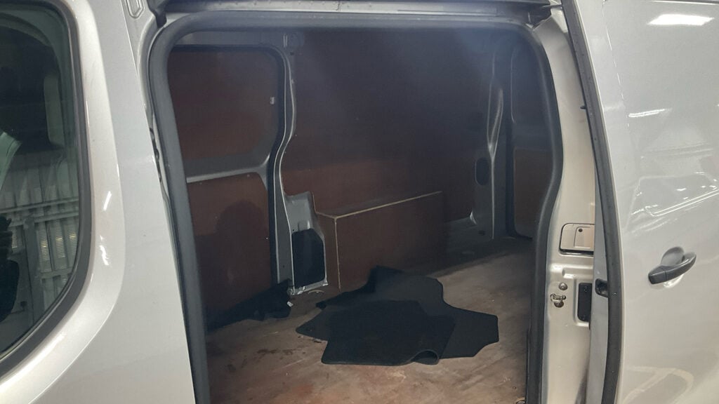 Used Peugeot Expert 2020 for sale - 77296697: Photo 8