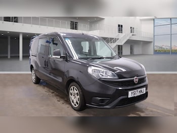 Used Fiat Doblo 2017 for sale - 77608011: Photo
