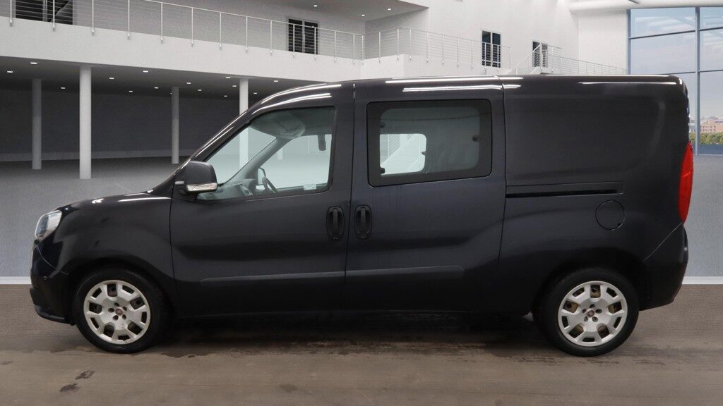 Used Fiat Doblo 2017 for sale - 77608011: Photo 7