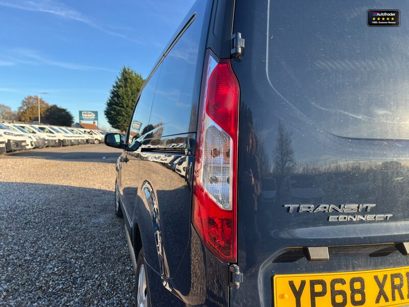 Used Ford Transit Connect 2018 for sale - 77042093: Photo 19