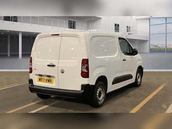 Used Vauxhall Combo 2022 for sale - 77450984: Photo