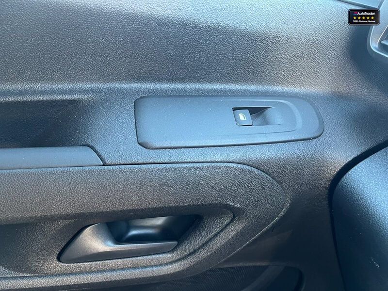 Used Peugeot Partner 2021 for sale - 77041972: Photo 38