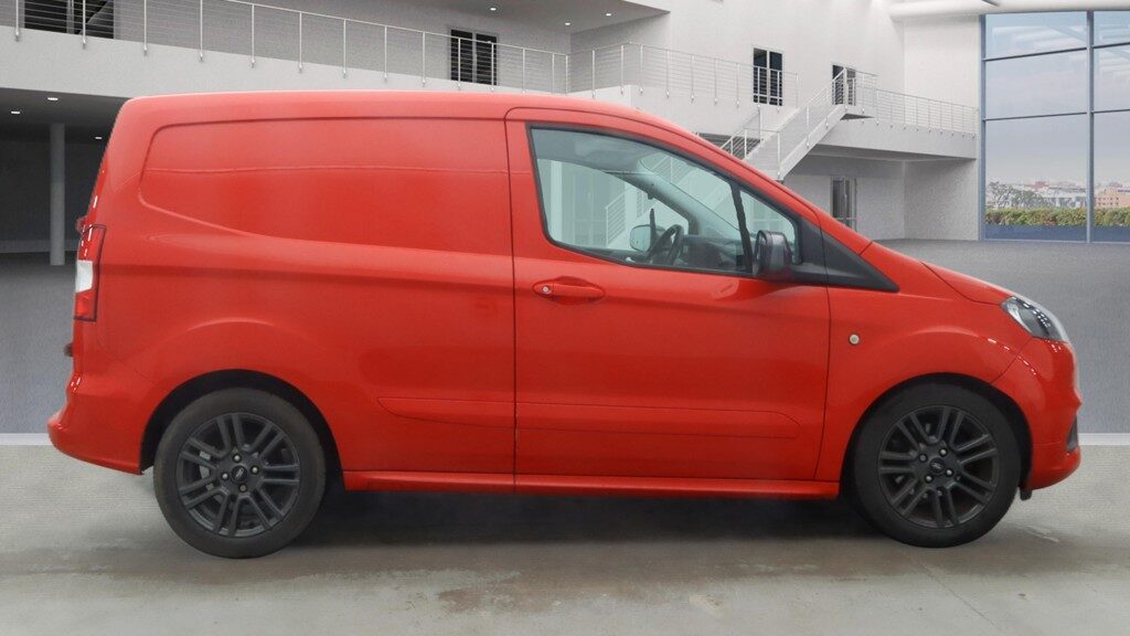 Used Ford Transit Courier 2019 for sale - 77107042: Photo 3