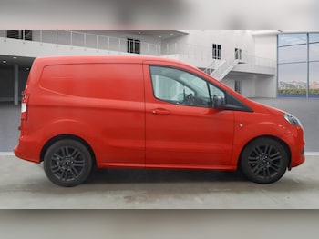 Used Ford Transit Courier 2019 for sale - 77107042: Photo